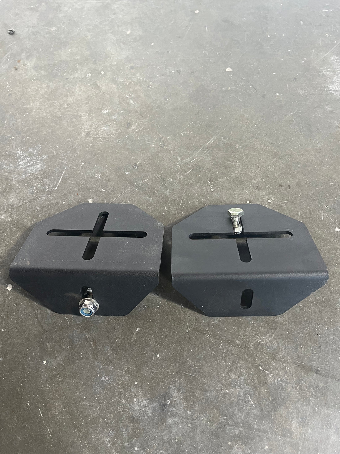 K9 LED Light Bar Mount