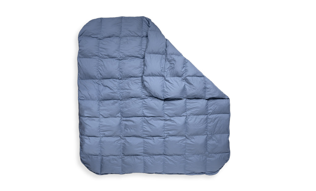 DOWN COMFORTER