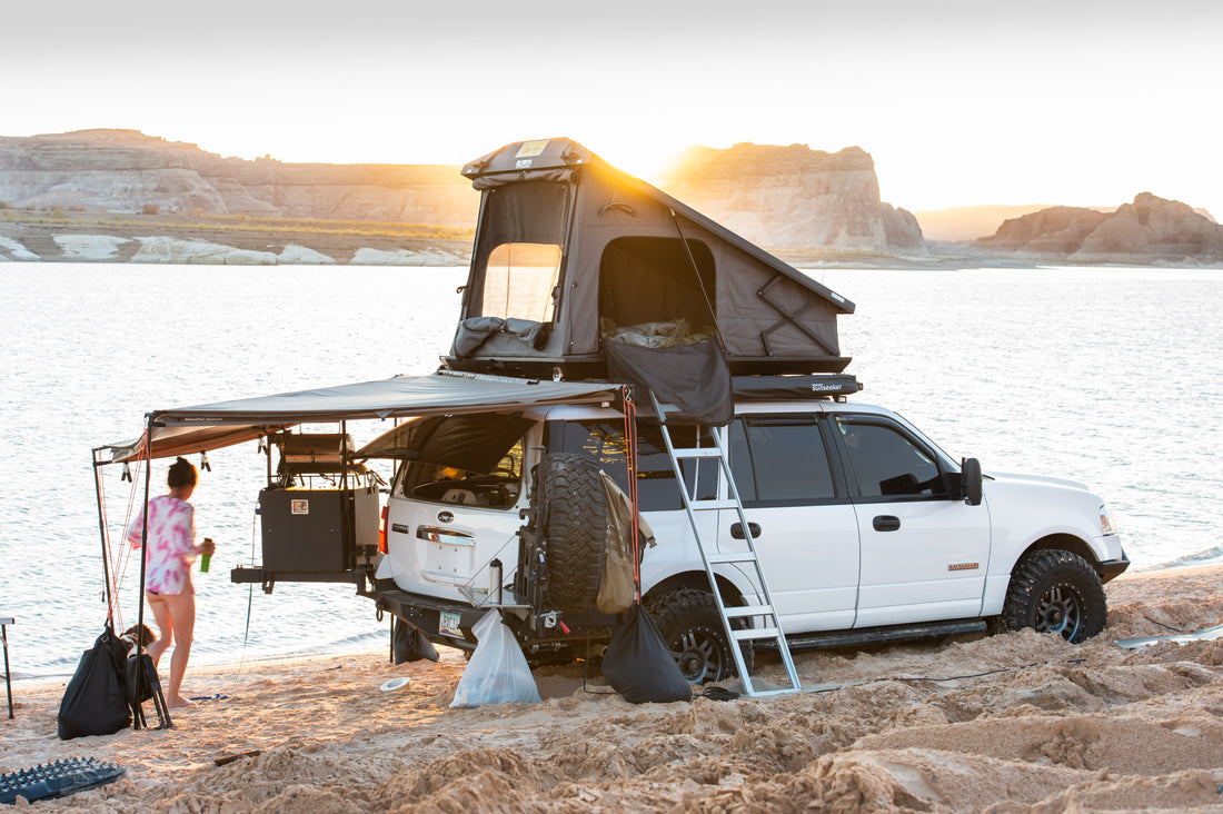 Stealth Hard Shell Roof Top Tent