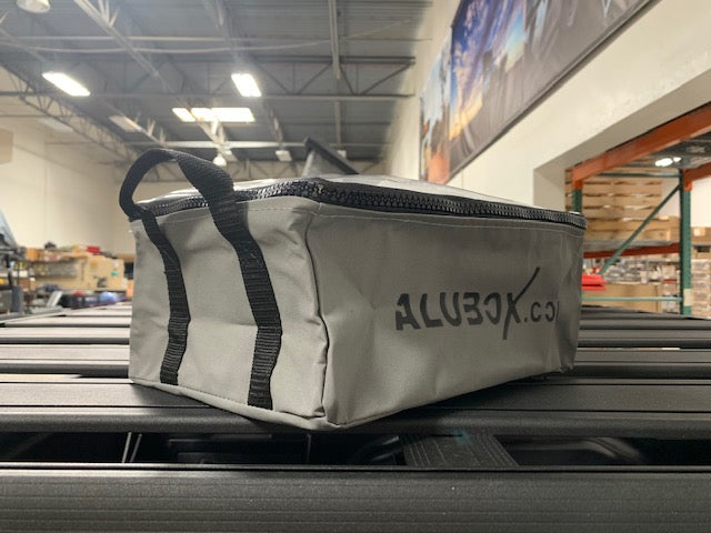 Size 3 : 12.50" L x 10" W x 5.50" H